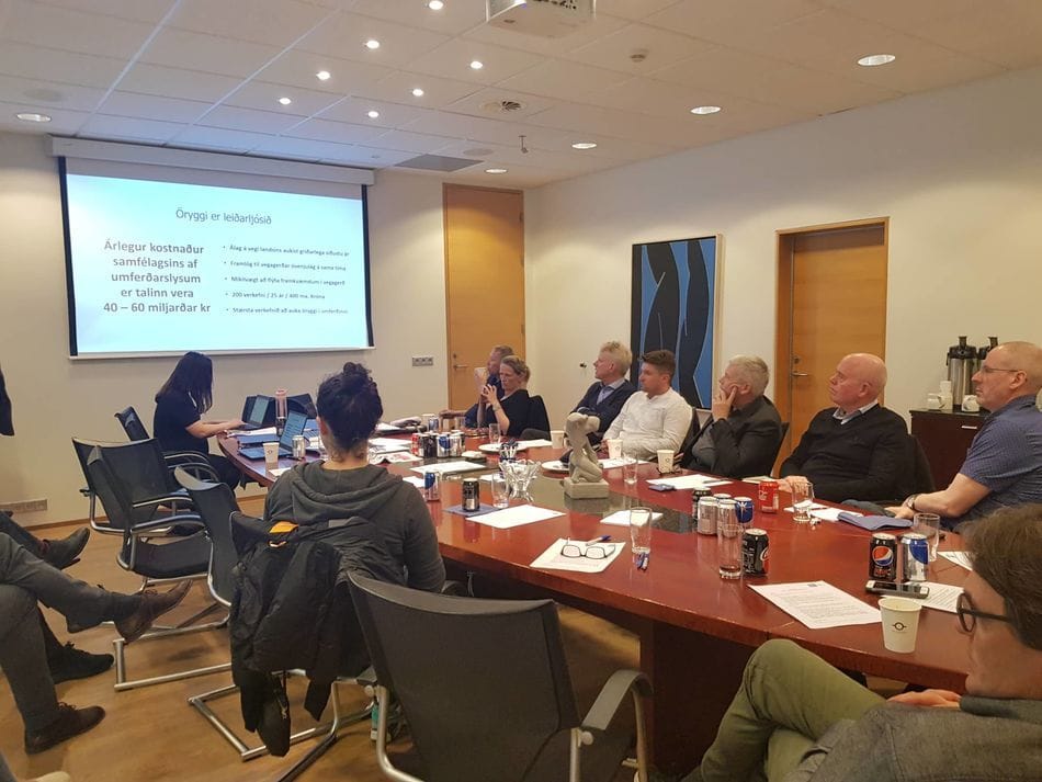 Adalfundur-13-05-2019-2-