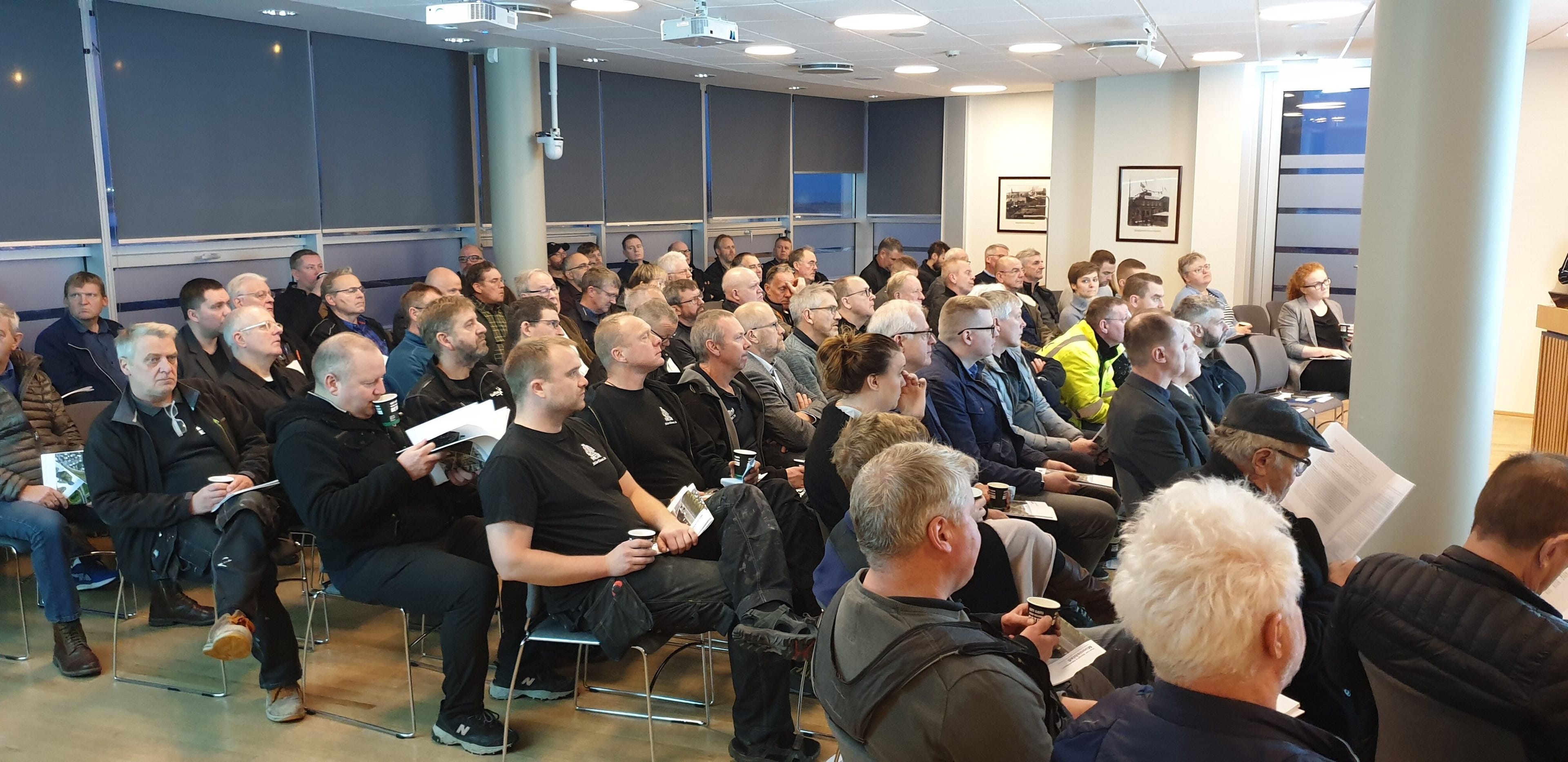 Fjölmennur fundur um ábyrgðir í mannvirkjagerð