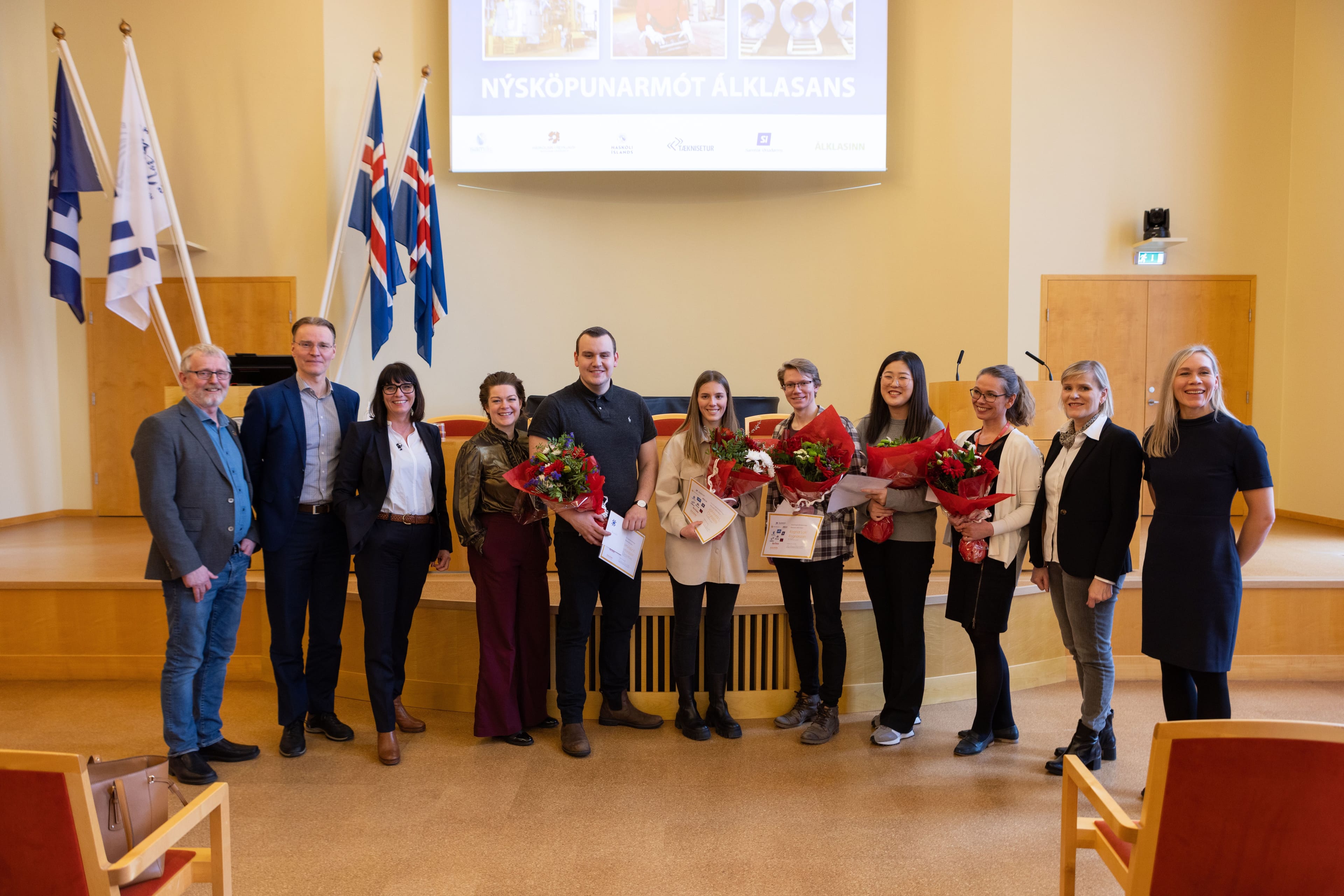 Hvatningarviðurkenningar fyrir áltengda nýsköpun
