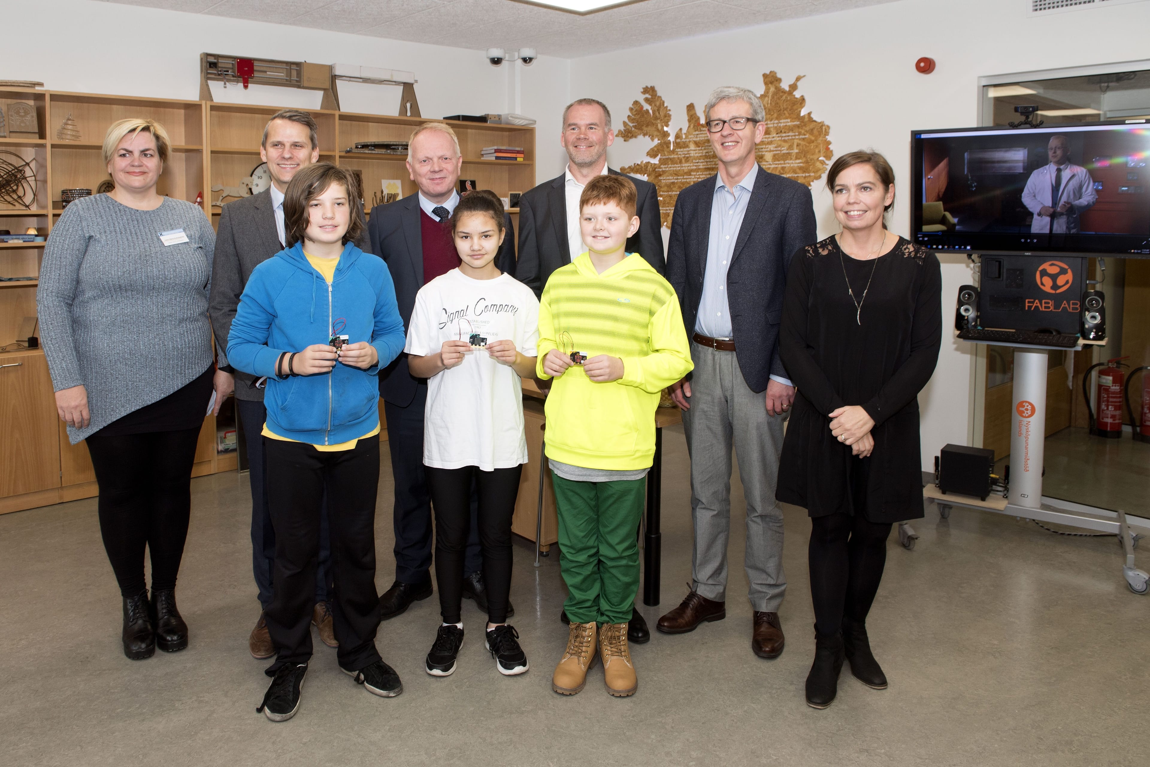 Microbit smátölvur til allra barna í 6. og 7. bekk
