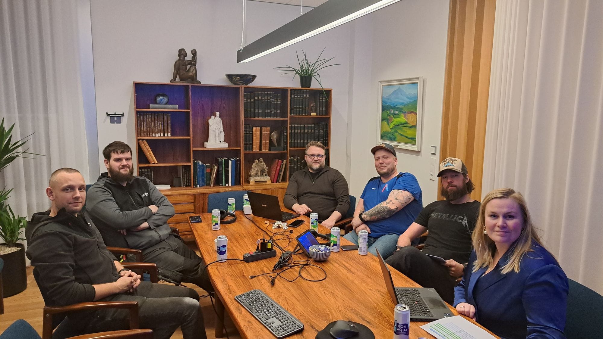 Skipuleggja og kappkosta að frostverja húseignir í Grindavík