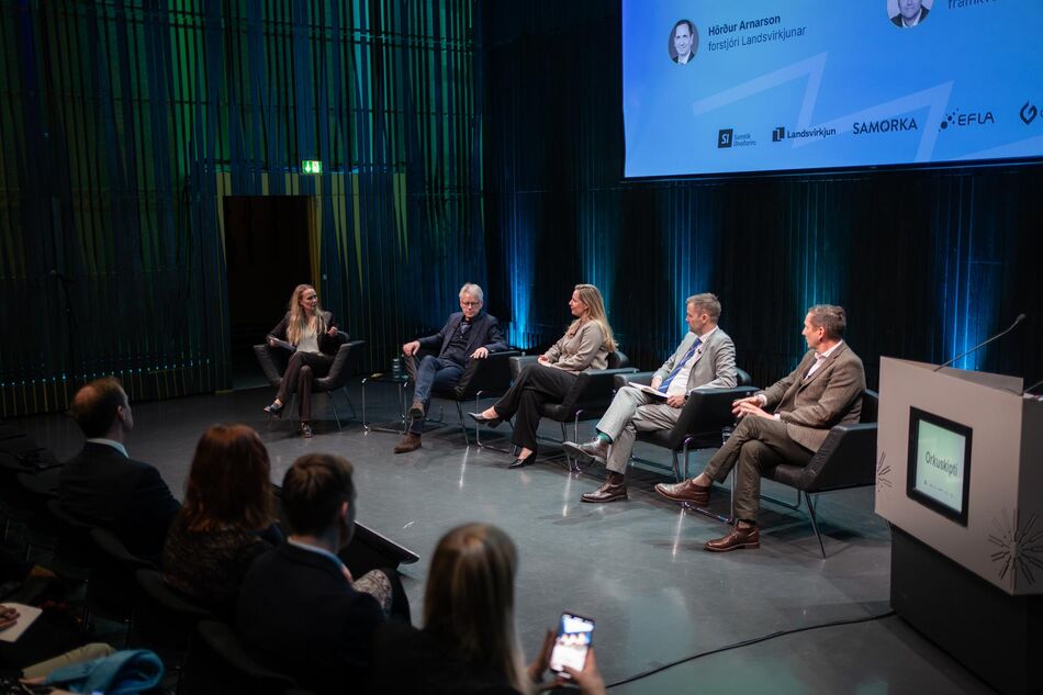 20241114-Orkuskipti_EA_lowres-33