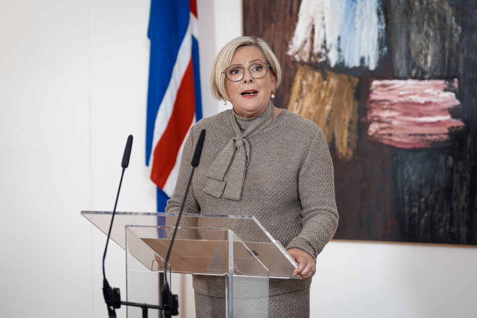 20251104-160730-MummiLu