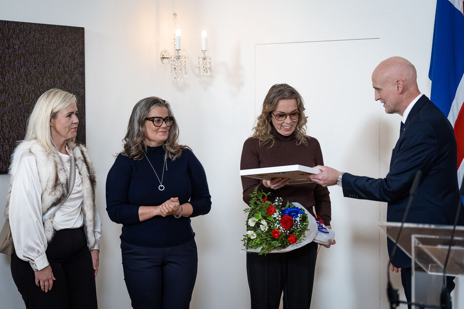 20251104-162021-MummiLu